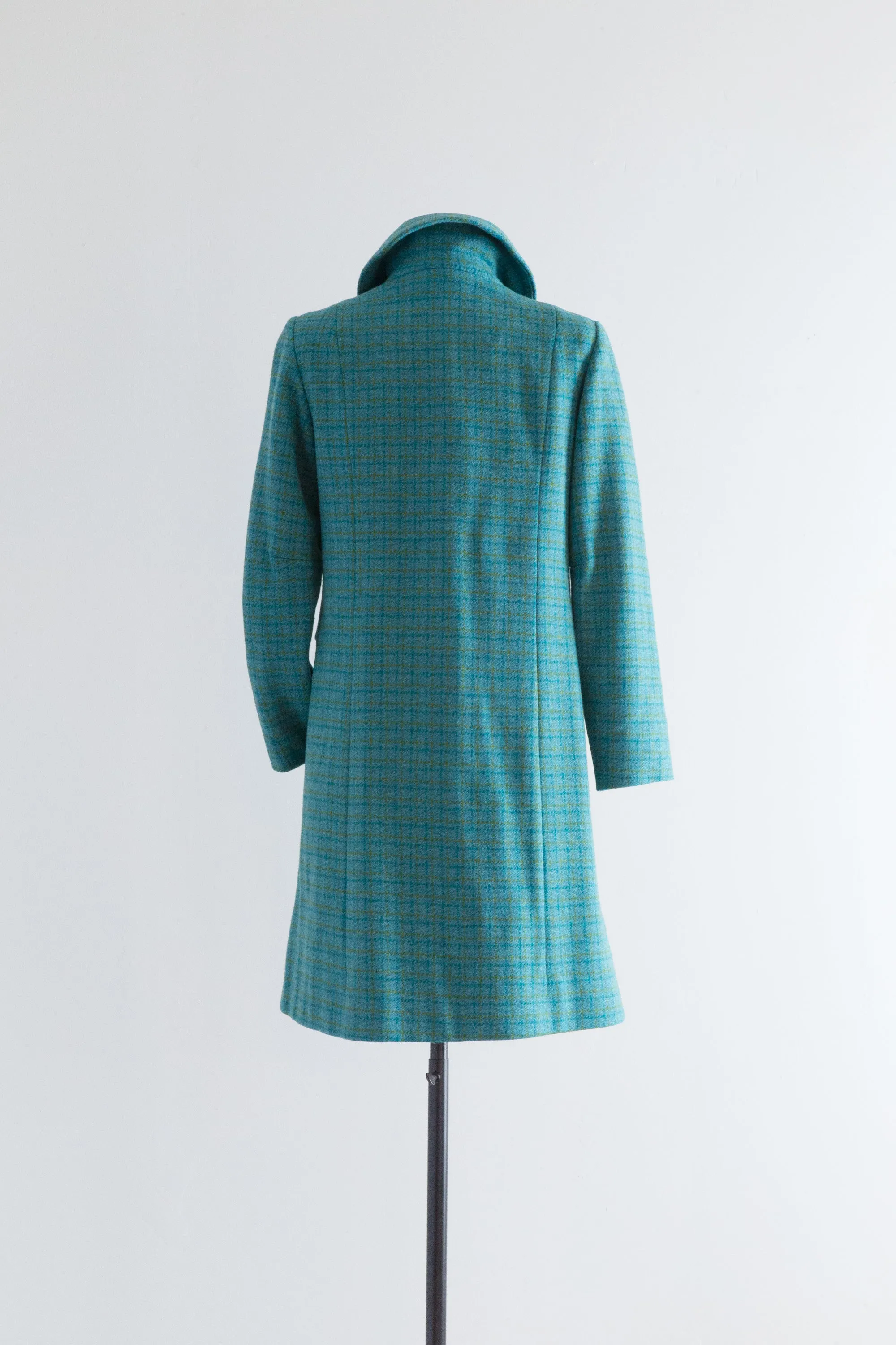Adorable 1960's Spring Tweed Wool Pea Coat / Medium