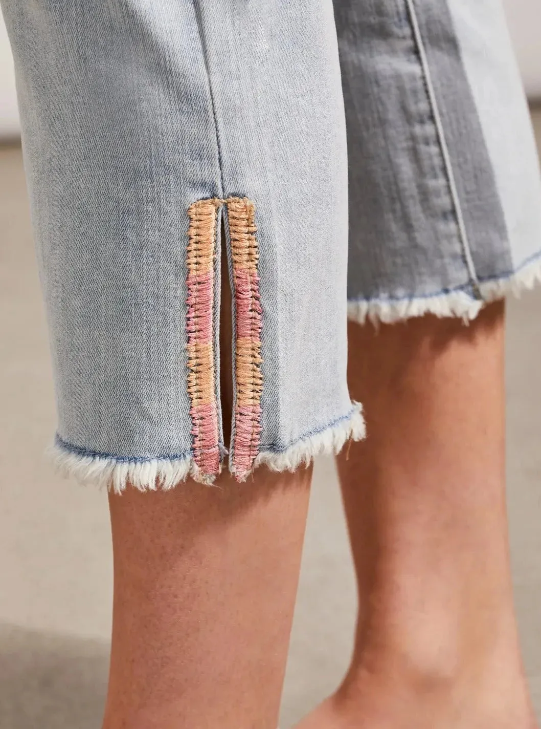 Audrey Straight With Embroidery Side Slit [Coastline-7780O]