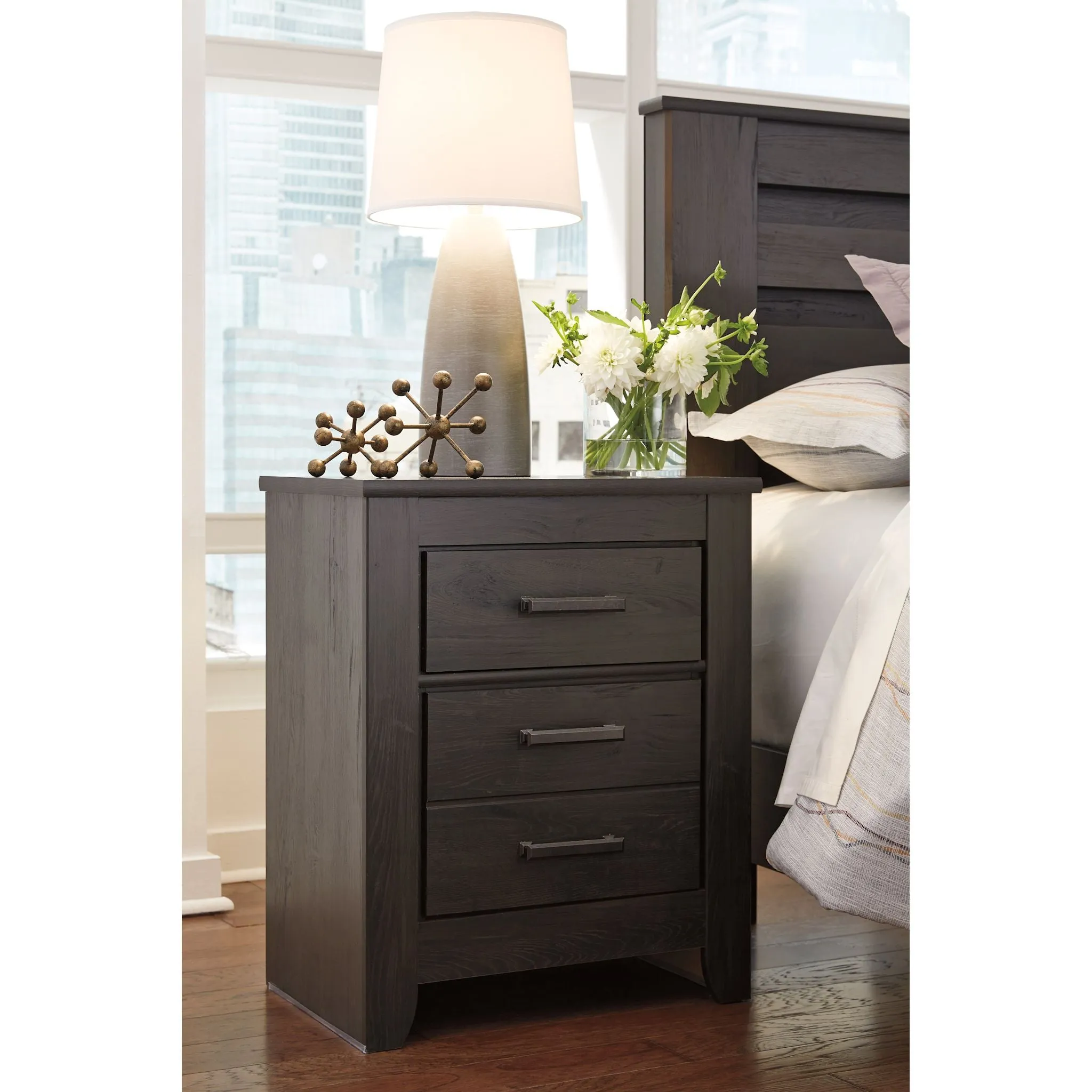 Brinxton 5 Piece Panel Bedroom