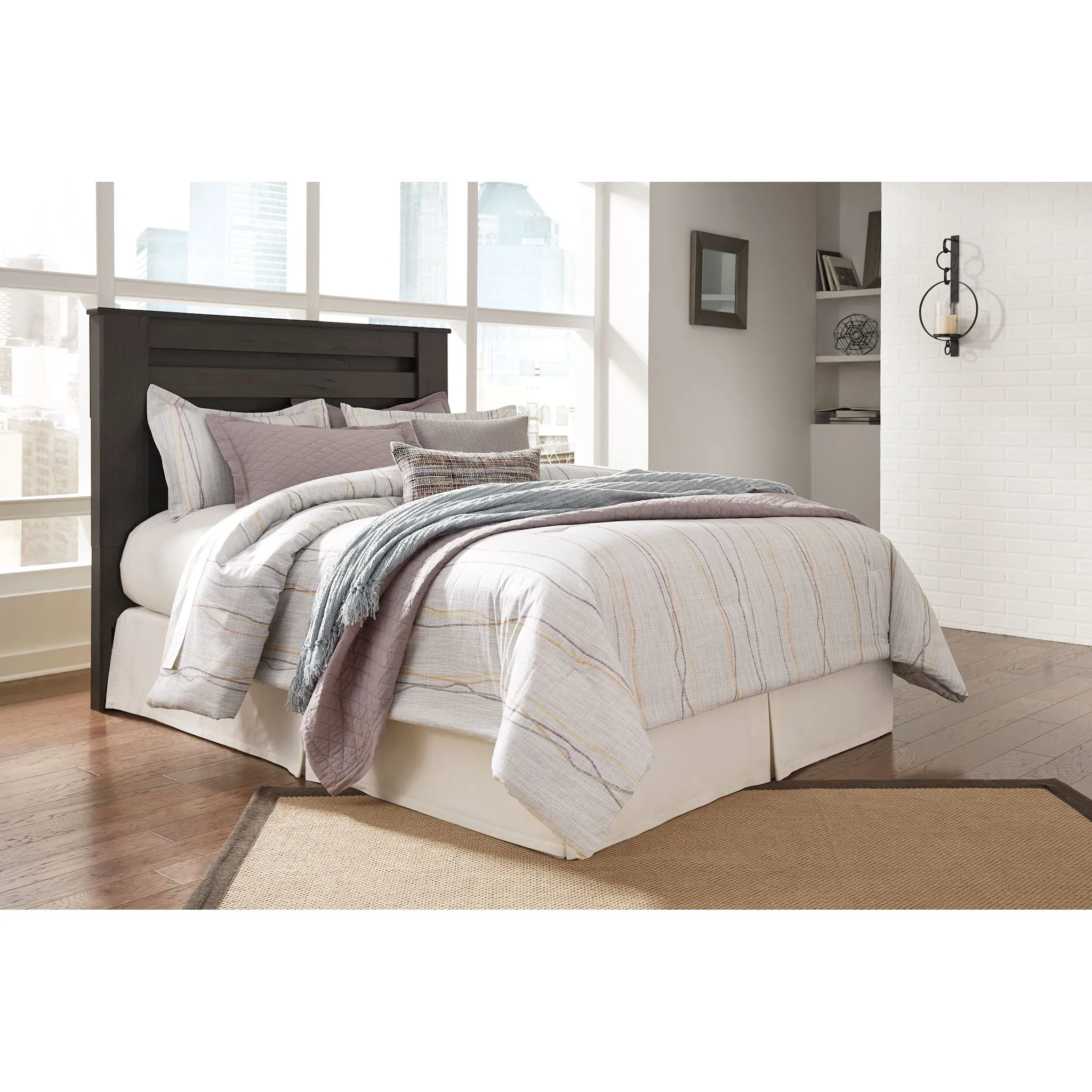 Brinxton 5 Piece Panel Bedroom