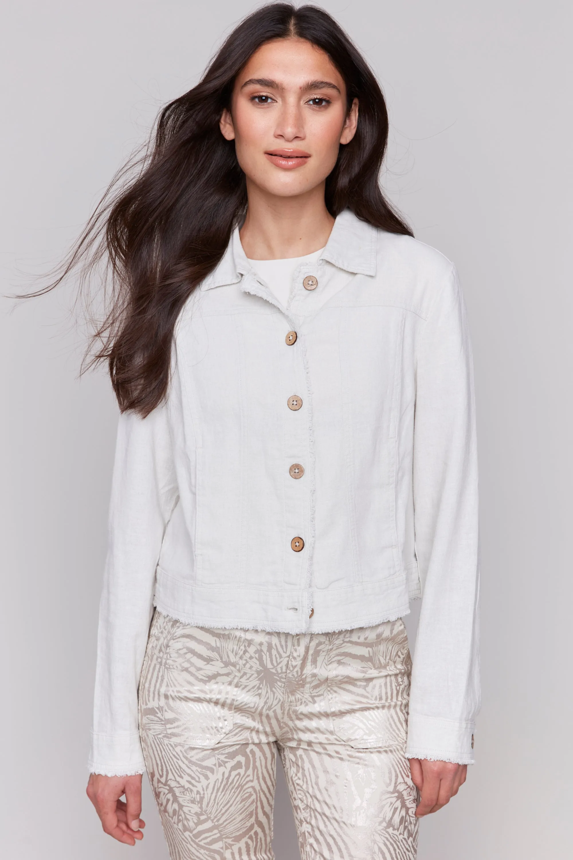 JACKET WITH FRAYED EDGES