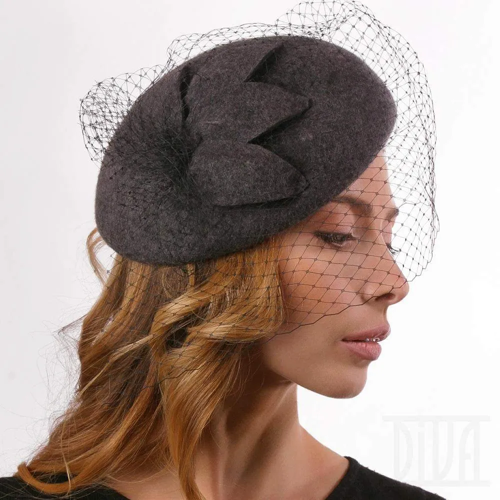 Small Wool Felt Beret With Veil Ladies Winter Hat